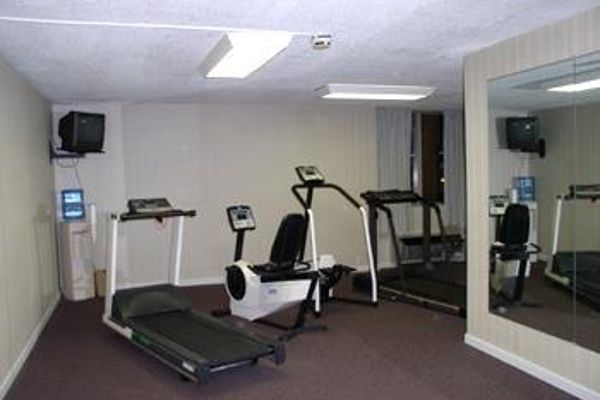 ALPINE LODGE MAGNUSON HOTEL (Gaylord)